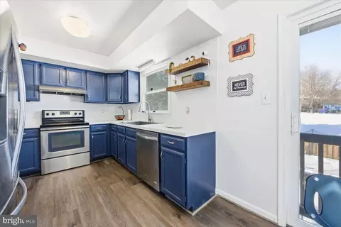 Kitchen - 2411 Dunmore Ct, Frederick, MD 21702 photo 4 of 5