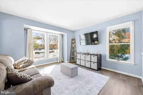 Living - 2411 Dunmore Ct, Frederick, MD 21702 photo 1 of 2