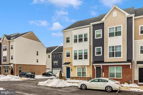 Exterior - 2508 Rucker Ln, Frederick, MD 21701 photo 2 of 5