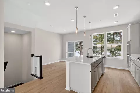 5392 Siri Ct, Frederick, MD 21703