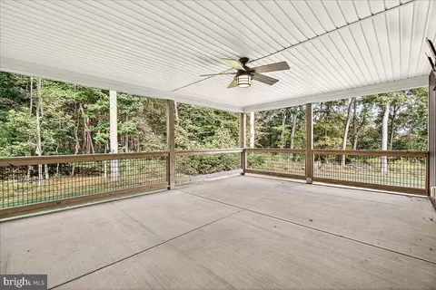 Exterior - 13974 Brown Rd, Smithsburg, MD 21783 photo 2 of 17