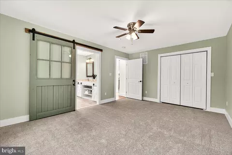 Bedroom - 13974 Brown Rd, Smithsburg, MD 21783 photo 3 of 5