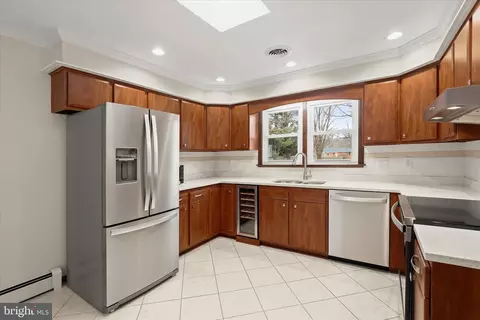 Kitchen - 8004 Clearfield Rd, Frederick, MD 21702 photo 3 of 6