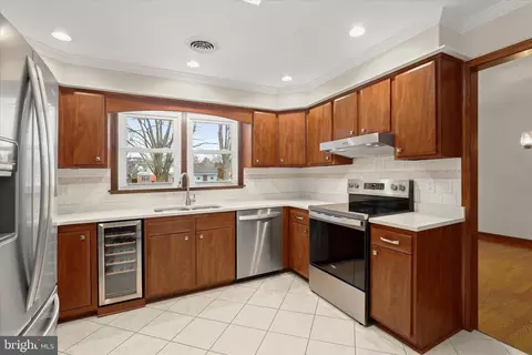 Kitchen - 8004 Clearfield Rd, Frederick, MD 21702 photo 2 of 6