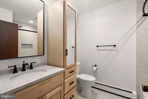 Bath - 8004 Clearfield Rd, Frederick, MD 21702 photo 3 of 5