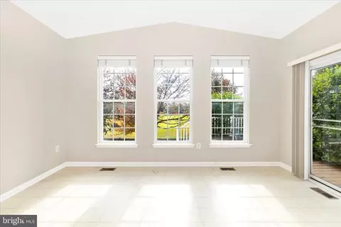 Living - 102 Sunlight Dr, Frederick, MD 21702 photo 1 of 7