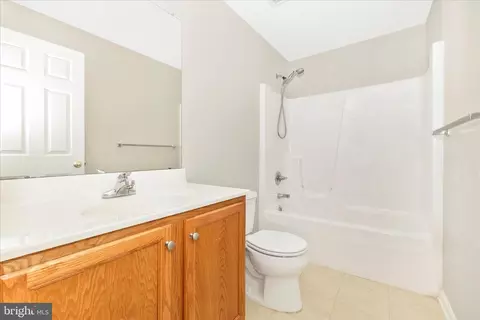 Bath - 102 Sunlight Dr, Frederick, MD 21702 photo 6 of 6