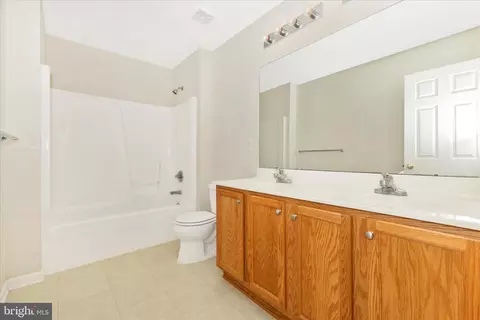 Bath - 102 Sunlight Dr, Frederick, MD 21702 photo 5 of 6