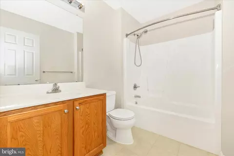 Bath - 102 Sunlight Dr, Frederick, MD 21702 photo 4 of 6