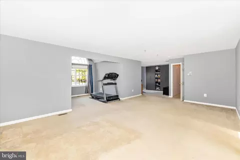 Living - 102 Sunlight Dr, Frederick, MD 21702 photo 7 of 7