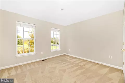 Bedroom - 102 Sunlight Dr, Frederick, MD 21702 photo 4 of 5