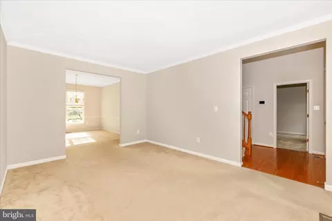 Living - 102 Sunlight Dr, Frederick, MD 21702 photo 6 of 7