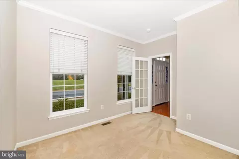 Entry Way - 102 Sunlight Dr, Frederick, MD 21702 photo 4 of 5
