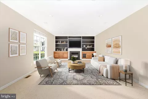 Living - 102 Sunlight Dr, Frederick, MD 21702 photo 2 of 7