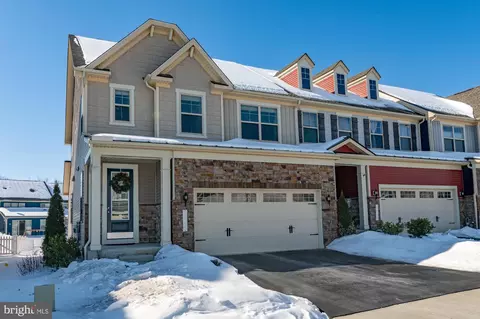 Exterior - 1416 Berlin Dr, Brunswick, MD 21716 photo 2 of 11