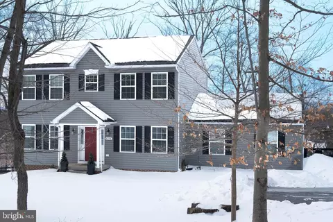 6348 Quinn Rd, Frederick, MD 21701