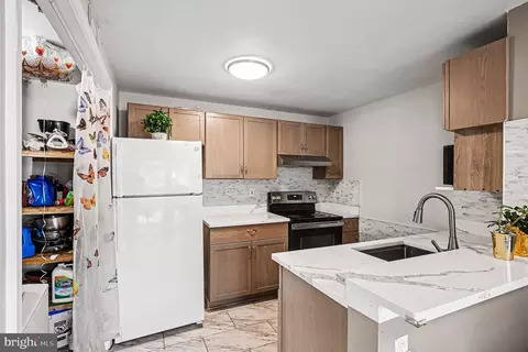 1249 A Danielle Dr #1249A, Frederick, MD 21703 photo 10