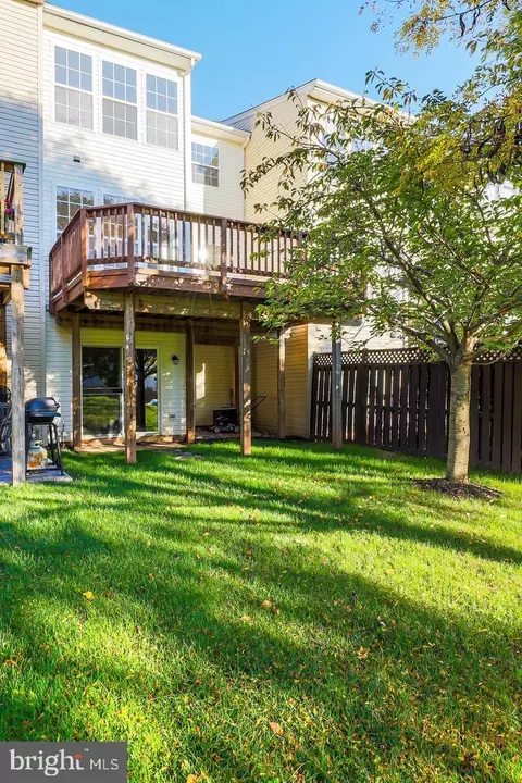 Exterior - 2433 Wynfield Ct, Frederick, MD 21702 photo 4 of 4