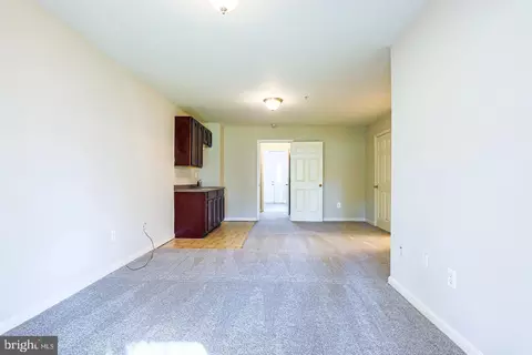 Living - 2433 Wynfield Ct, Frederick, MD 21702 photo 4 of 4