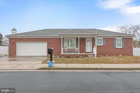 101 Elizabeth St, Woodsboro, MD 21798