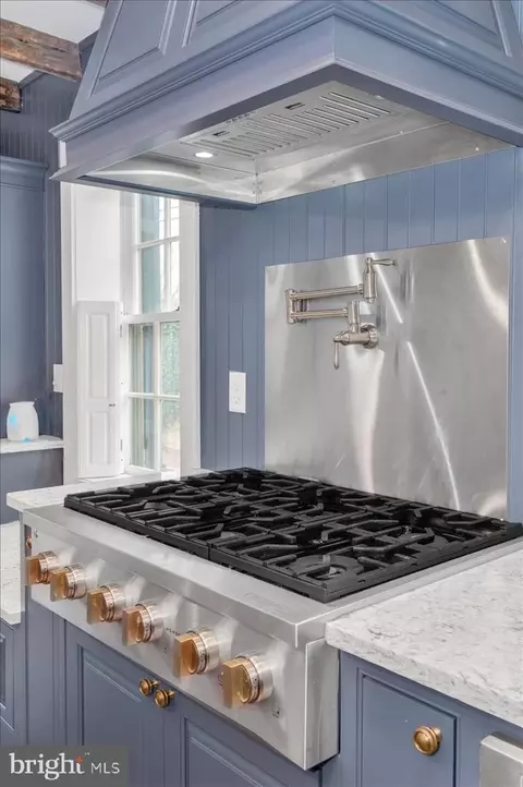 Kitchen - 200 E Church St, Frederick, MD 21701 photo 4 of 4