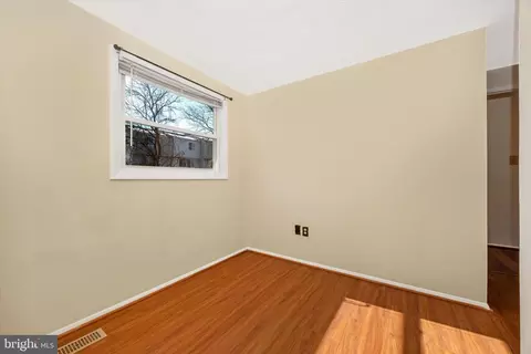 Bedroom - 154 Fairfield Dr, Frederick, MD 21702 photo 3 of 4