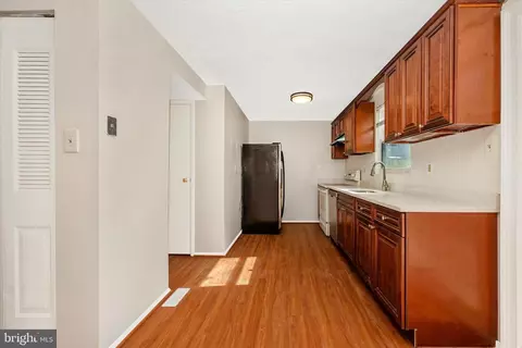 Entry Way - 154 Fairfield Dr, Frederick, MD 21702 photo 3 of 10