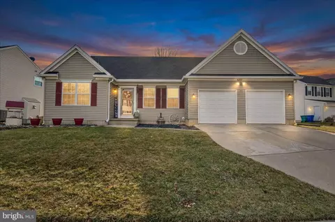6303 Edgeware Ct, Frederick, MD 21703