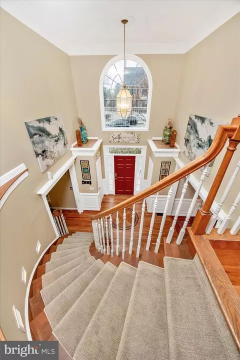 Entry Way - 8908 Danville Ter, Frederick, MD 21701 photo 4 of 11