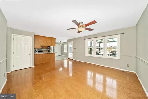 Living - 10224 Allview Dr, Frederick, MD 21701 photo 7 of 7