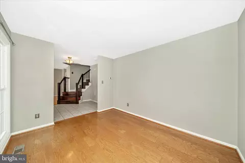 Living - 10224 Allview Dr, Frederick, MD 21701 photo 3 of 7
