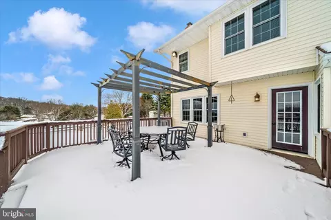 Exterior - 10224 Allview Dr, Frederick, MD 21701 photo 4 of 13