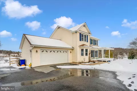 Exterior - 10224 Allview Dr, Frederick, MD 21701 photo 10 of 13