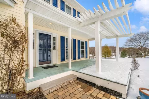 Exterior - 10224 Allview Dr, Frederick, MD 21701 photo 11 of 13