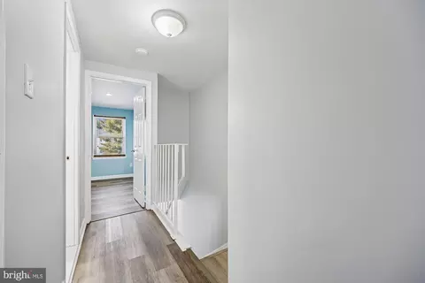 Entry Way - 18 Pendleton Ct #10C, Frederick, MD 21701 photo 10 of 14