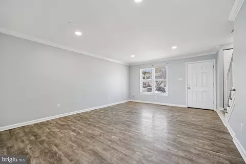 Living - 18 Pendleton Ct #10C, Frederick, MD 21701 photo 1 of 4