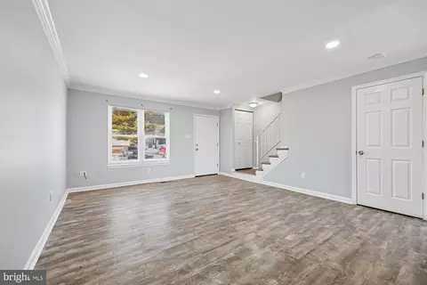 Living - 18 Pendleton Ct #10C, Frederick, MD 21701 photo 2 of 4