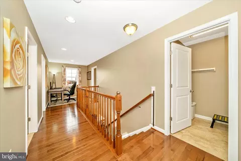 Entry Way - 728 Holden Rd, Frederick, MD 21701 photo 7 of 8