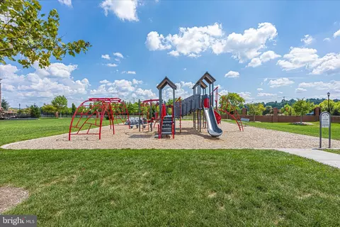 View/Area - 728 Holden Rd, Frederick, MD 21701 photo 1 of 2