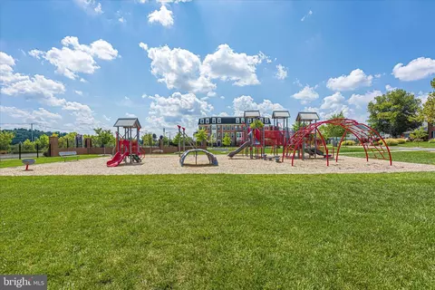 View/Area - 728 Holden Rd, Frederick, MD 21701 photo 2 of 2