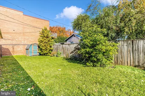 Exterior - 203 E 3rd St, Frederick, MD 21701 photo 5 of 11