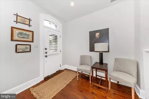 Entry Way - 203 E 3rd St, Frederick, MD 21701 photo 2 of 5