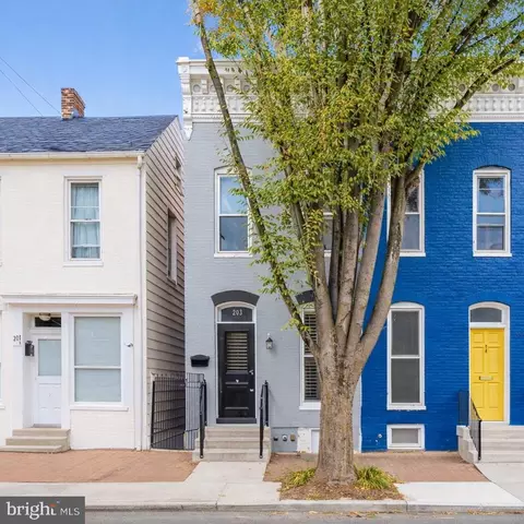 203 E 3rd St, Frederick, MD 21701