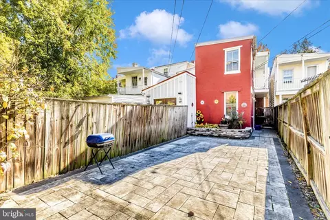 Exterior - 203 E 3rd St, Frederick, MD 21701 photo 2 of 11