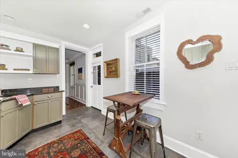 Entry Way - 203 E 3rd St, Frederick, MD 21701 photo 4 of 5