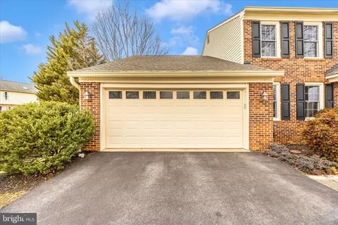 Exterior - 6135 Cornwall Pl, Frederick, MD 21701 photo 6 of 22