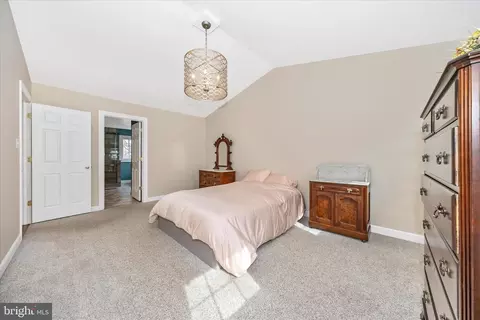 Bedroom - 6135 Cornwall Pl, Frederick, MD 21701 photo 2 of 5