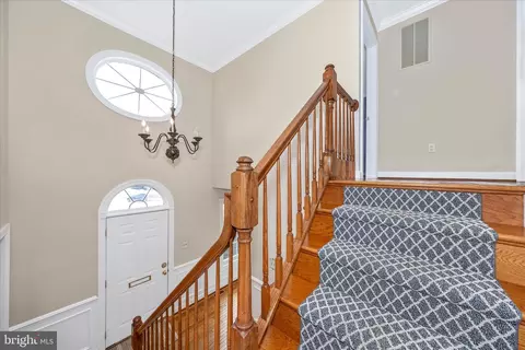 Entry Way - 6135 Cornwall Pl, Frederick, MD 21701 photo 5 of 6