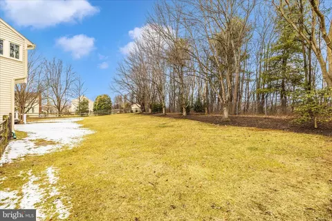 Exterior - 6135 Cornwall Pl, Frederick, MD 21701 photo 15 of 22