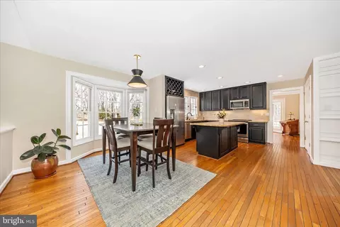 Kitchen - 6135 Cornwall Pl, Frederick, MD 21701 photo 4 of 4